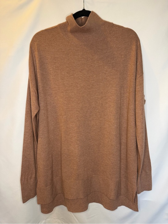 LOFT Sweaters - LOFT Camel/Tan Turtleneck Sweater